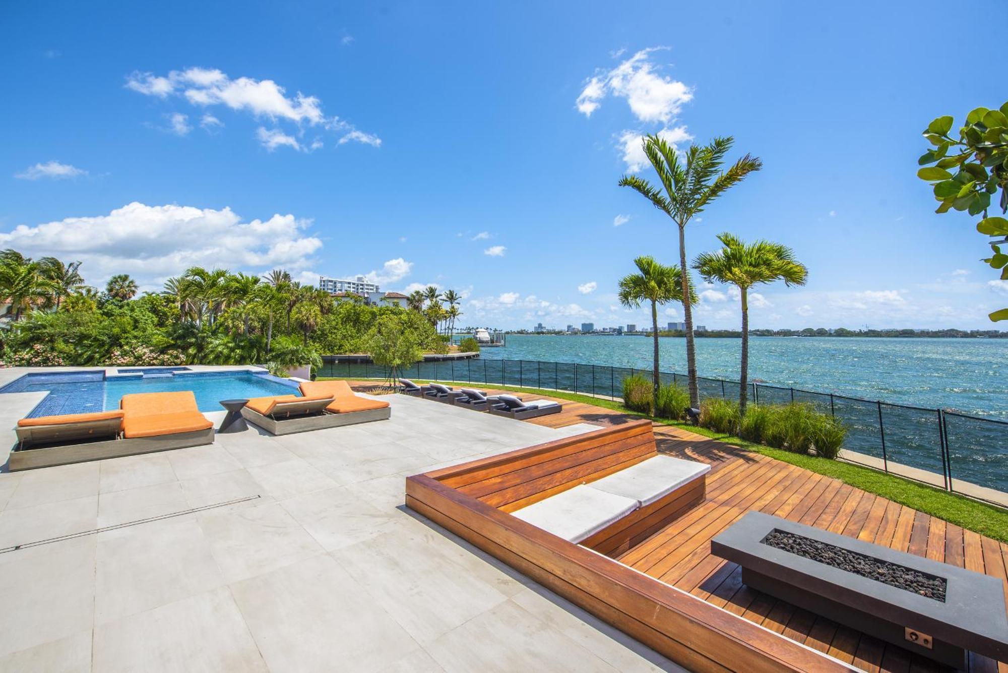 Indulge In Luxury Your Tranquil Resort Mansion Awaits In Vibrant Miami North Miami Zewnętrze zdjęcie